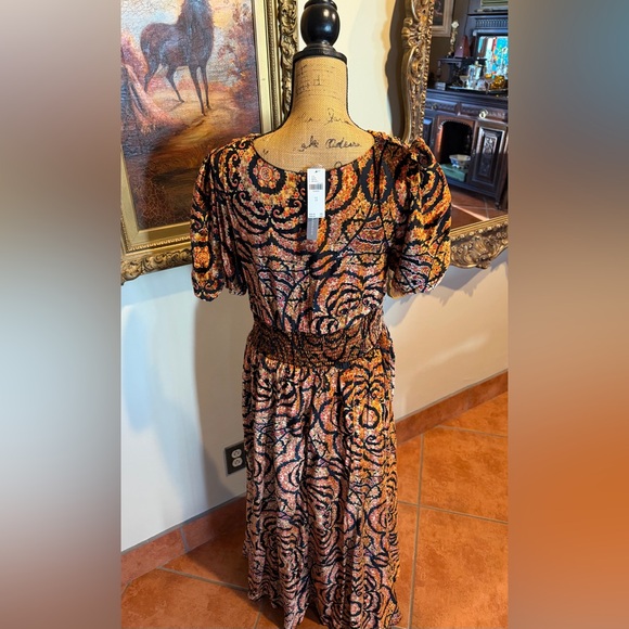 NWT The Katerina Button-front Dress: Velvet Edition - Picture 10 of 16